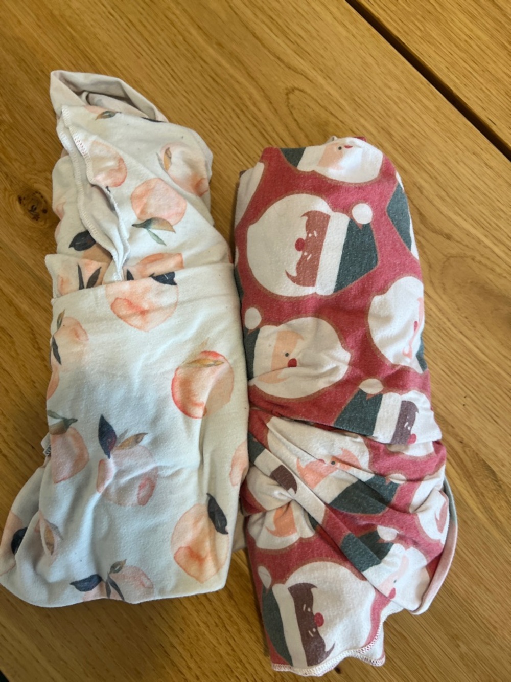 Kids Peach & Santa Sleep Swaddles - White and Red